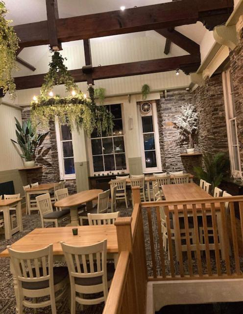 The Swan Hotel Wadebridge Luaran gambar